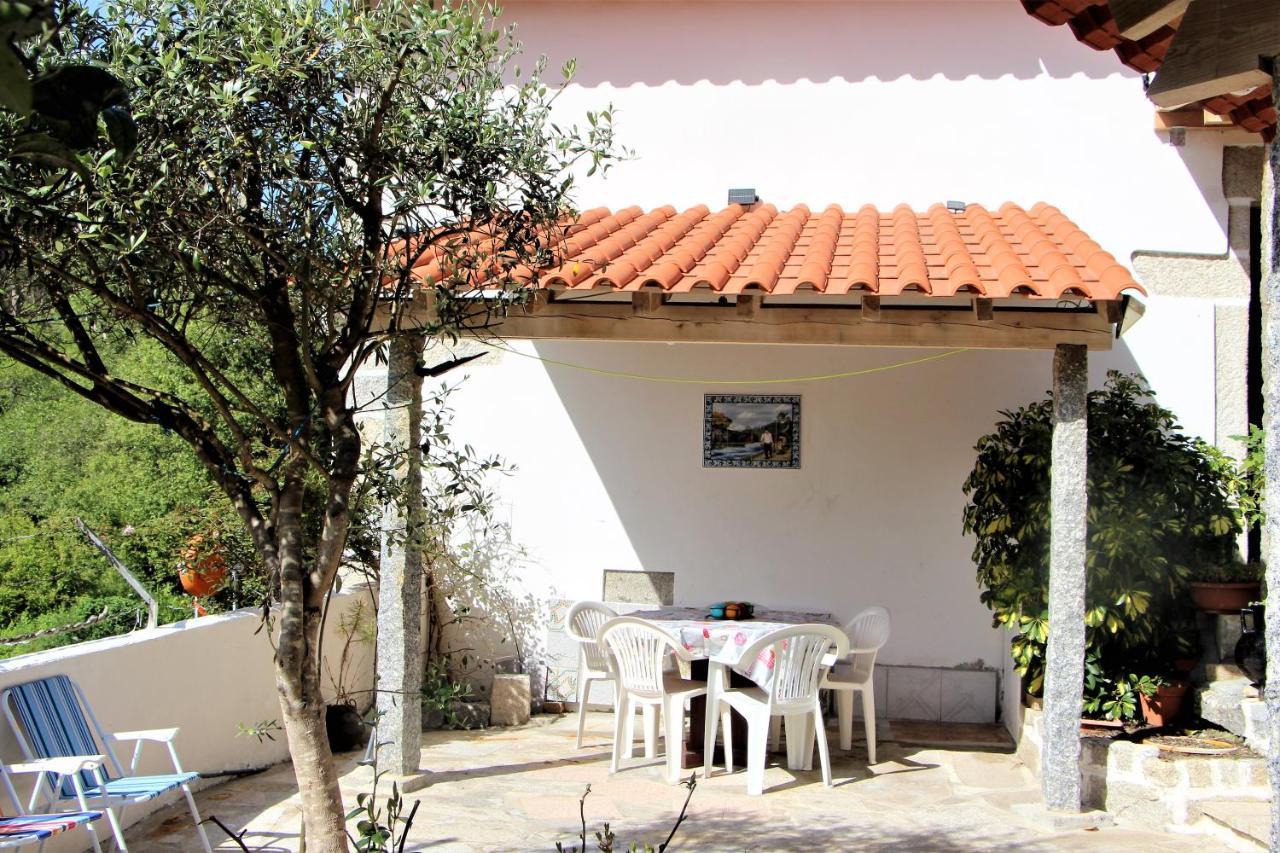 فيلا Casa Da Azenha Branca Castelo Do Neiva المظهر الخارجي الصورة